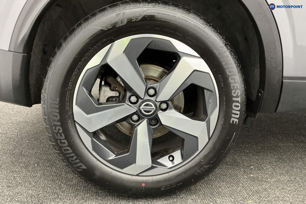 Nissan Qashqai N-Connecta Manual Petrol SUV - Stock Number (1604861) - 37th supplementary image