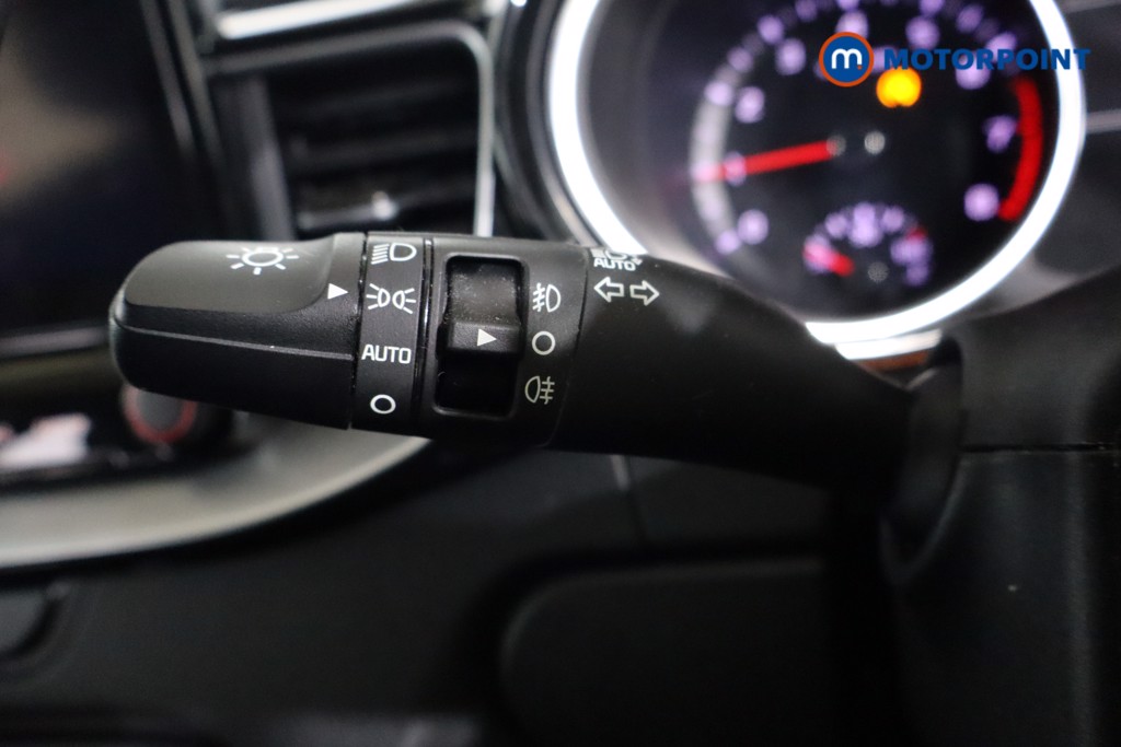 KIA Ceed 3 Manual Petrol Hatchback - Stock Number (1600002) - 14th supplementary image