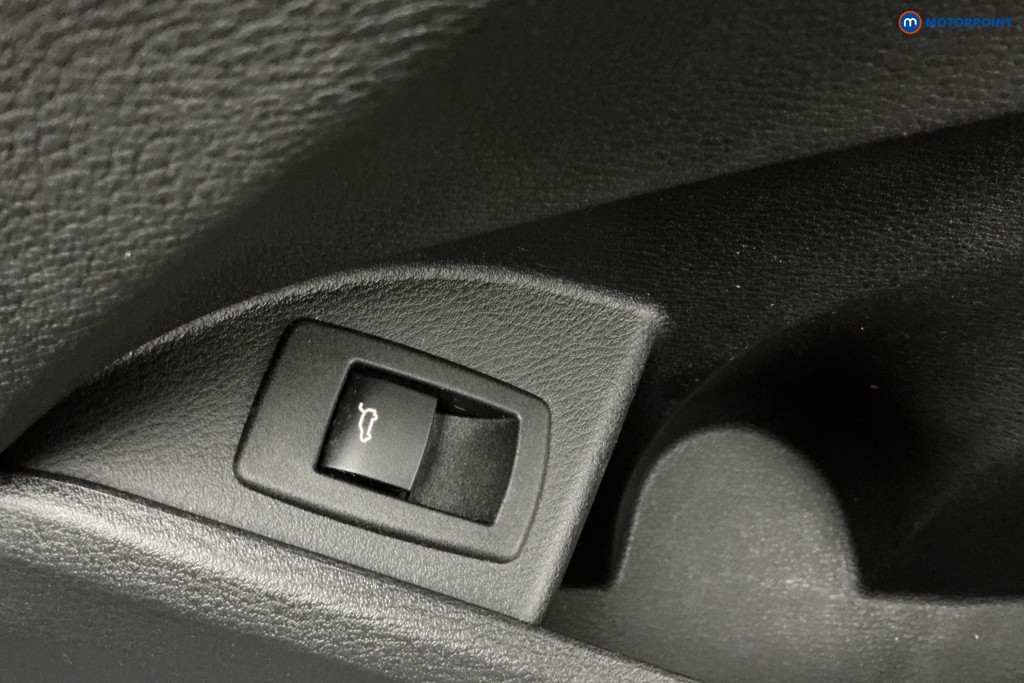 BMW X1 SE Manual Petrol SUV - Stock Number (1600269) - 28th supplementary image