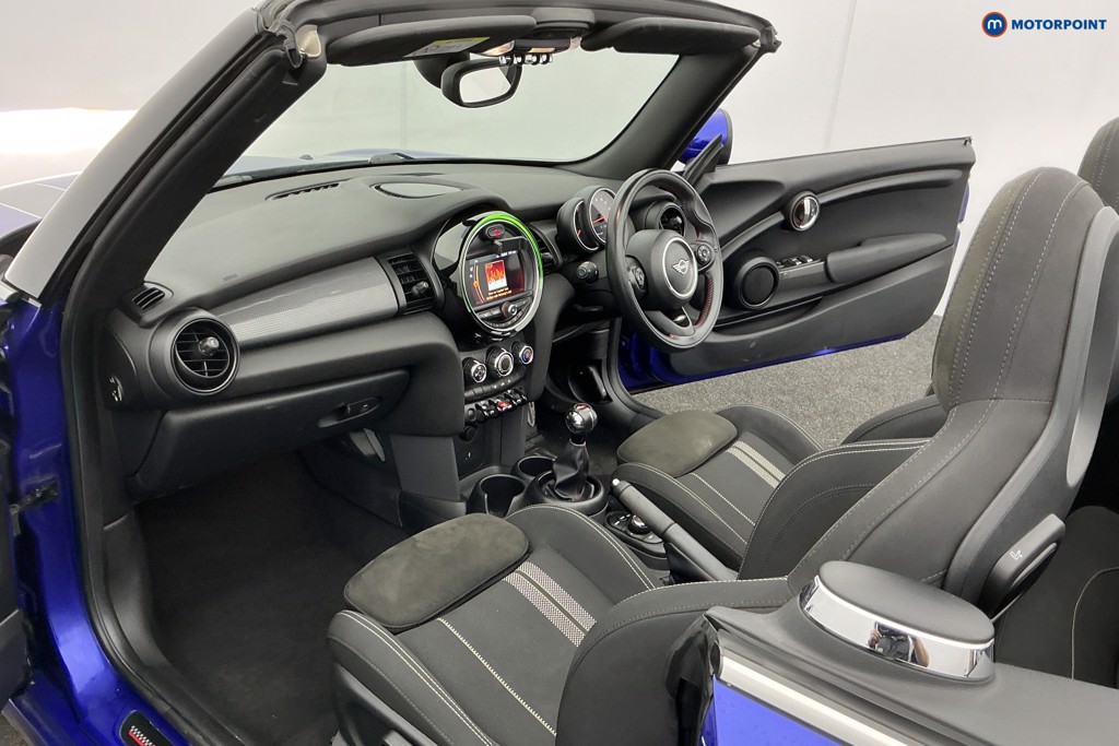 Mini Convertible Cooper Sport Manual Petrol Convertible - Stock Number (1603335) - 10th supplementary image