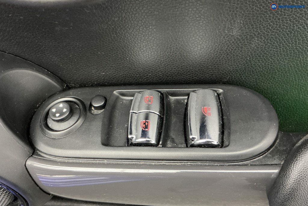 Mini Convertible Cooper Sport Manual Petrol Convertible - Stock Number (1603335) - 23rd supplementary image