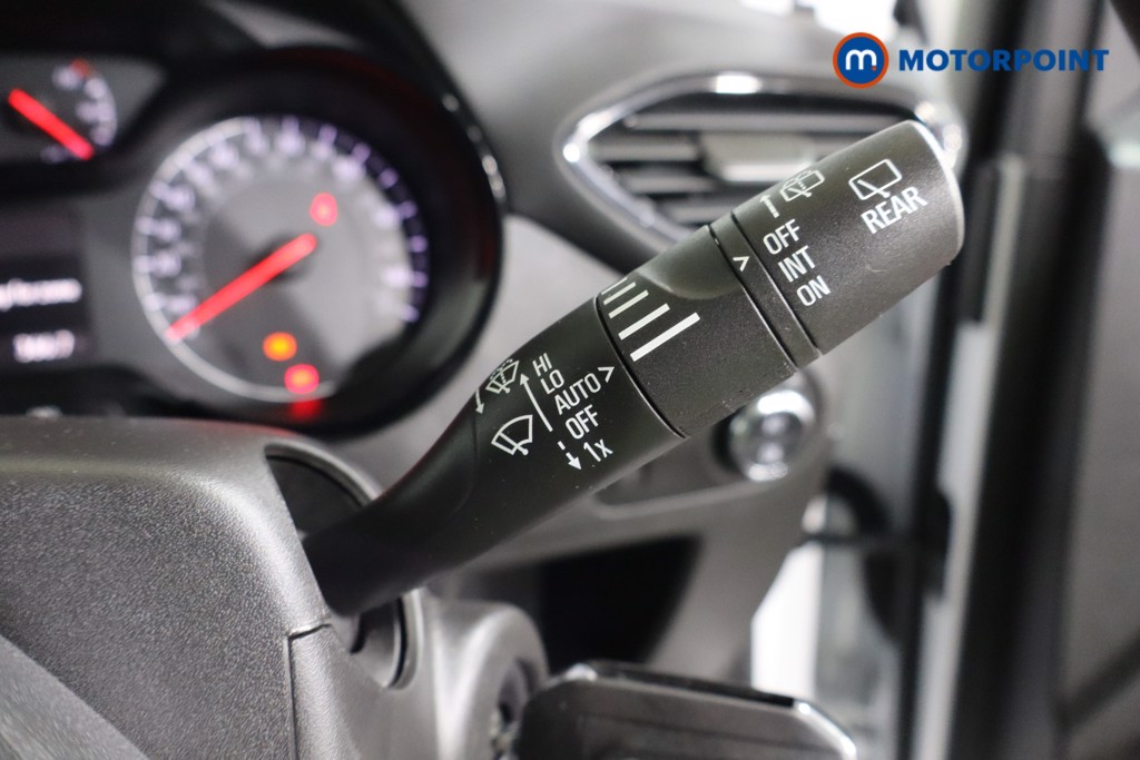 Vauxhall Crossland Gs Line Manual Petrol SUV - Stock Number (1586860) - 16th supplementary image