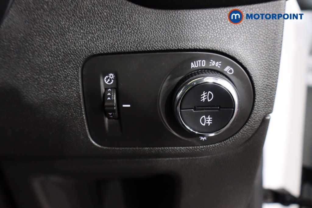 Vauxhall Crossland Gs Line Manual Petrol SUV - Stock Number (1586860) - 17th supplementary image