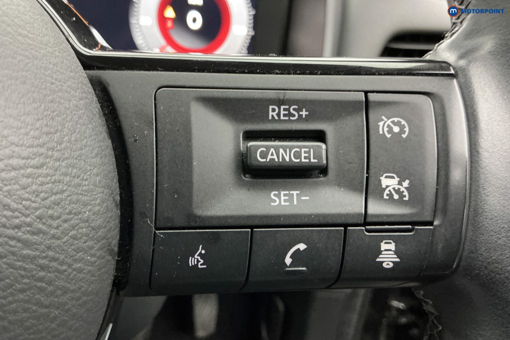 Nissan Qashqai N-Connecta Manual Petrol SUV - Stock Number (1590337) - 22nd supplementary image