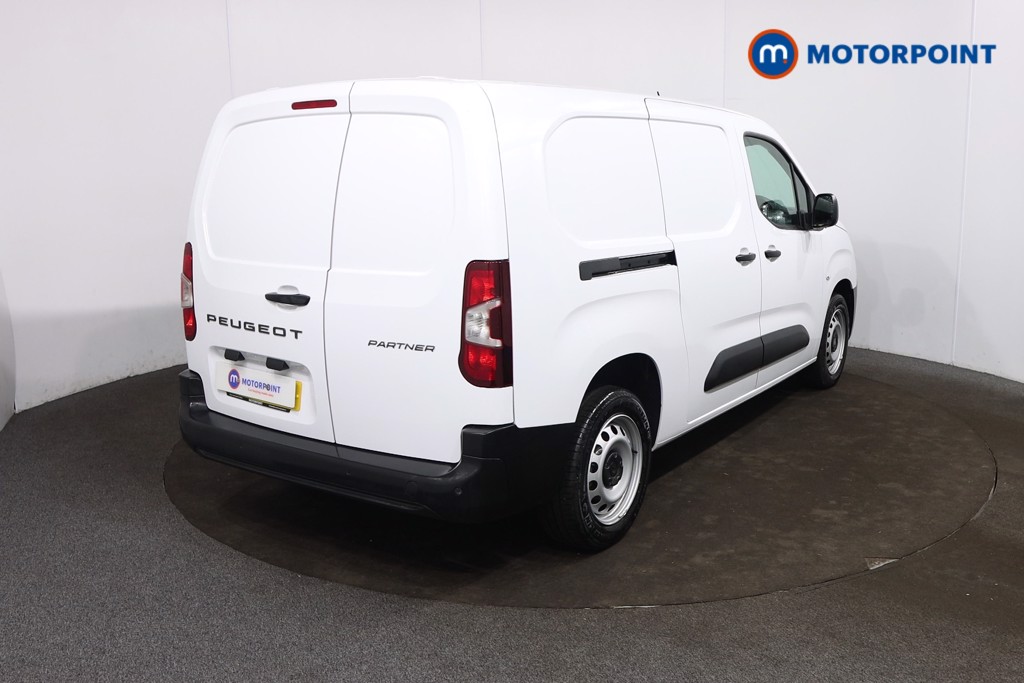 Peugeot Partner Professional Manual Diesel Panel Van - Stock Number (1591159) - Drivers side rear corner