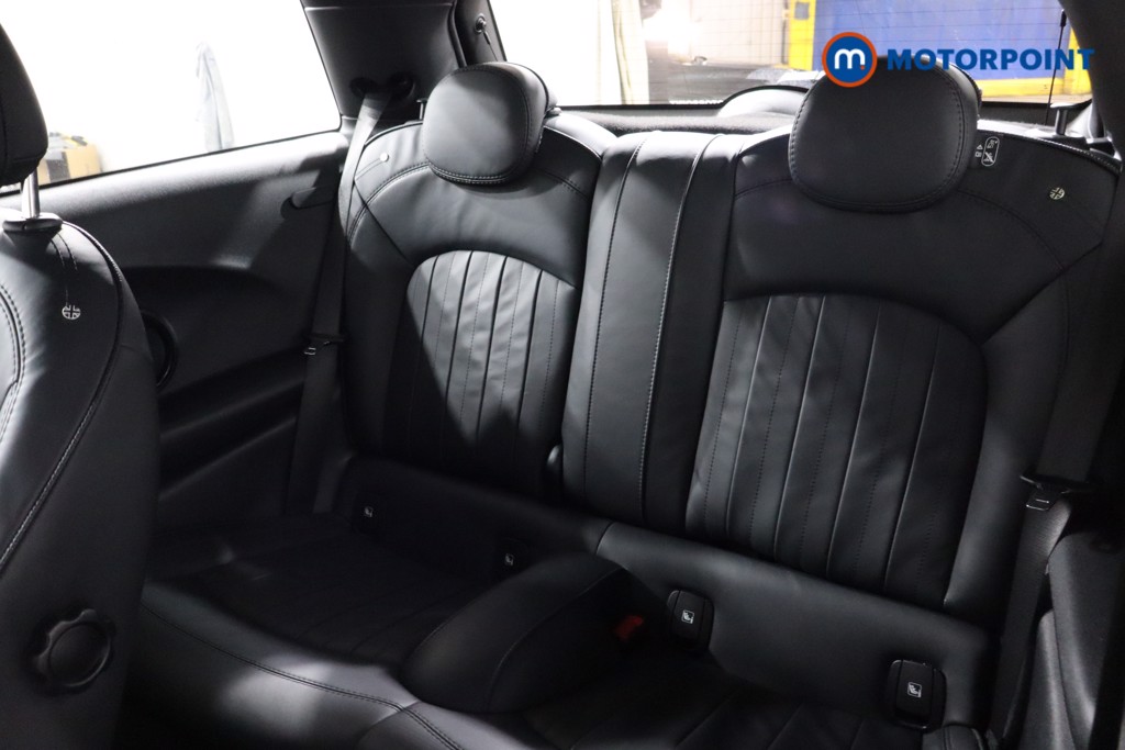 Mini Hatchback Cooper S Exclusive Manual Petrol Hatchback - Stock Number (1591329) - 21st supplementary image