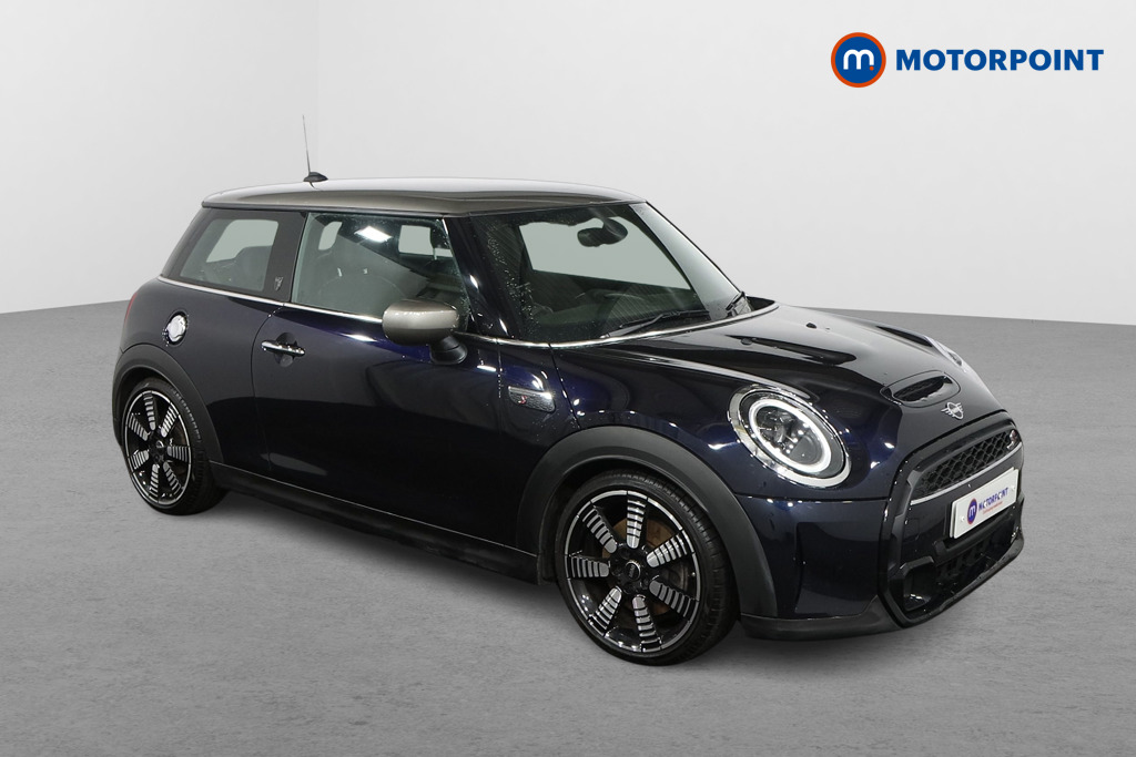 Mini Hatchback Cooper S Exclusive Manual Petrol Hatchback - Stock Number (1591329) - Drivers side front corner