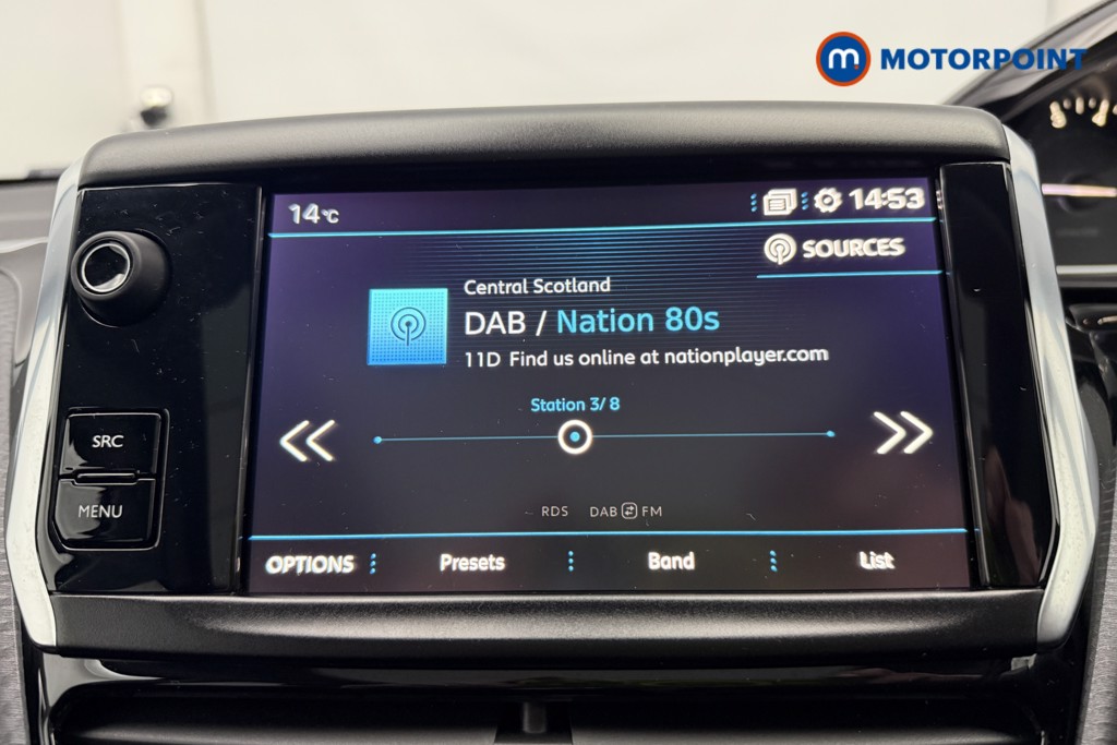 Peugeot 2008 Allure Premium Manual Petrol SUV - Stock Number (1591931) - 4th supplementary image