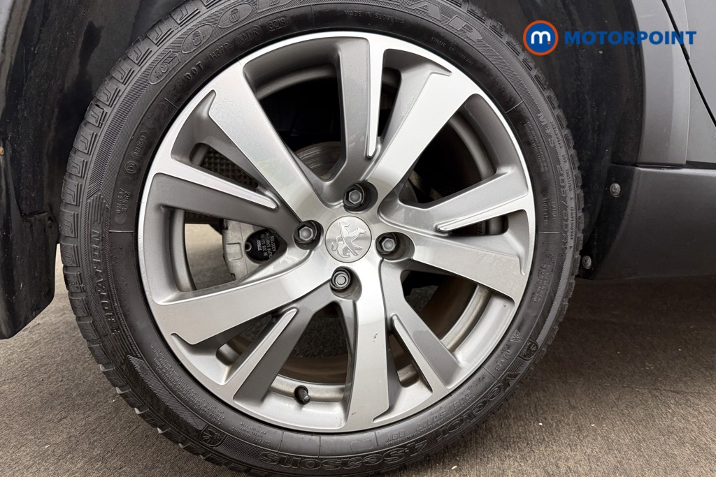 Peugeot 2008 Allure Premium Manual Petrol SUV - Stock Number (1591931) - 10th supplementary image