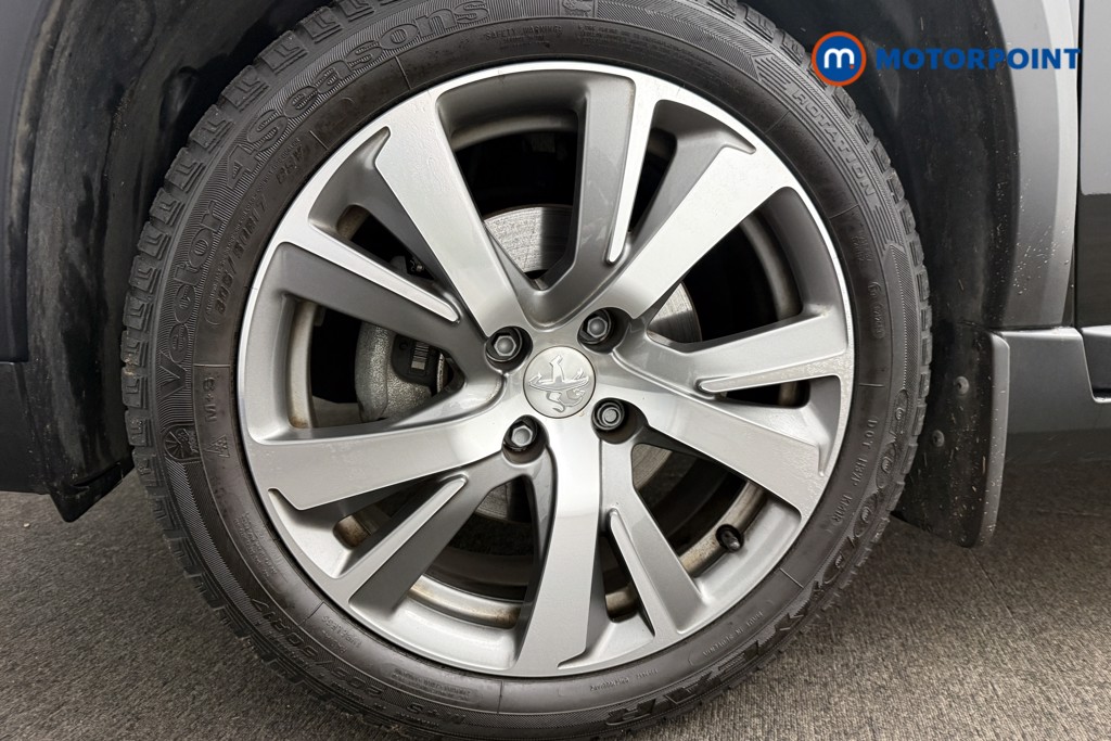Peugeot 2008 Allure Premium Manual Petrol SUV - Stock Number (1591931) - 12th supplementary image
