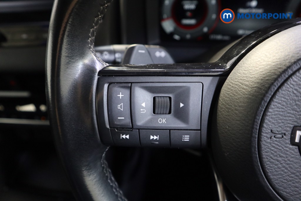 Nissan Qashqai N-Connecta Automatic Petrol SUV - Stock Number (1591968) - 3rd supplementary image