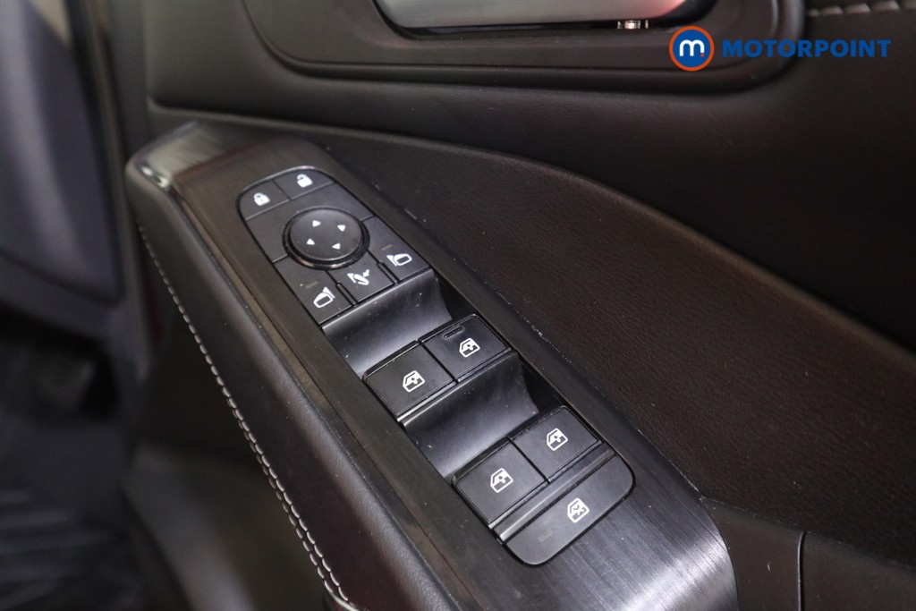 Nissan Qashqai N-Connecta Automatic Petrol SUV - Stock Number (1591968) - 12th supplementary image