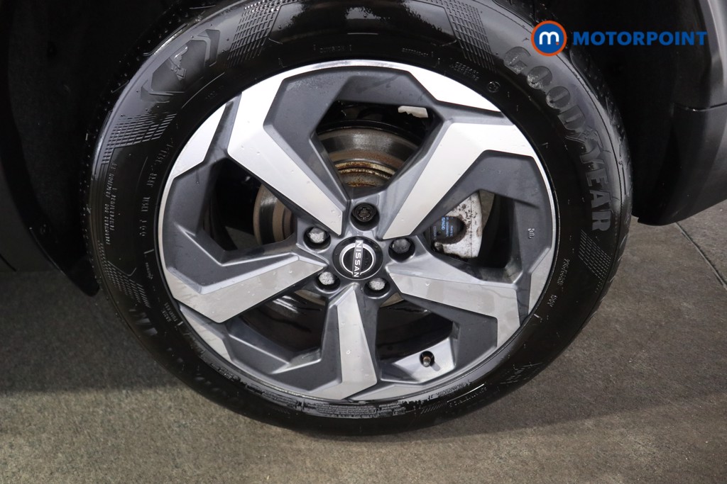 Nissan Qashqai N-Connecta Automatic Petrol SUV - Stock Number (1591968) - 22nd supplementary image