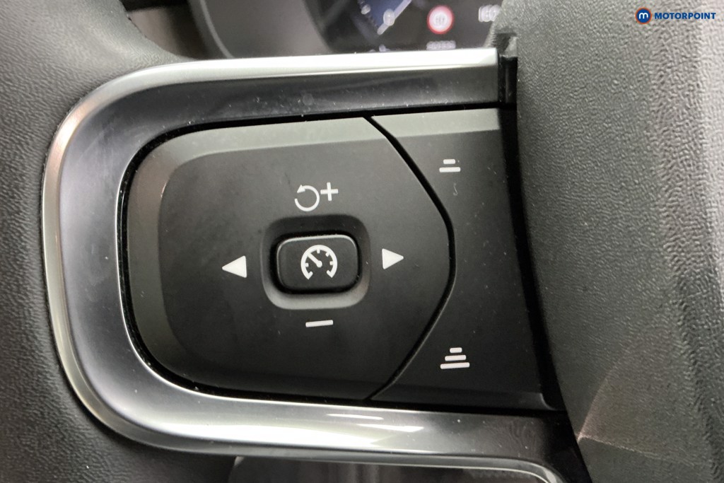 Volvo Xc40 Inscription Pro Automatic Petrol SUV - Stock Number (1592680) - 21st supplementary image