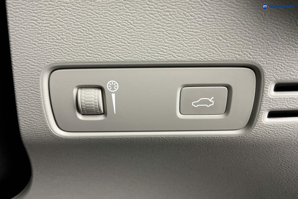 Volvo Xc40 Inscription Pro Automatic Petrol SUV - Stock Number (1592680) - 23rd supplementary image