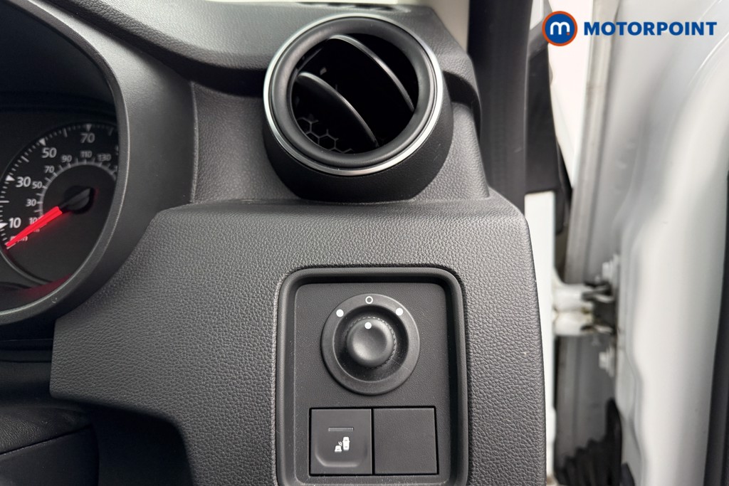 Dacia Duster Prestige Manual Petrol SUV - Stock Number (1593619) - 16th supplementary image