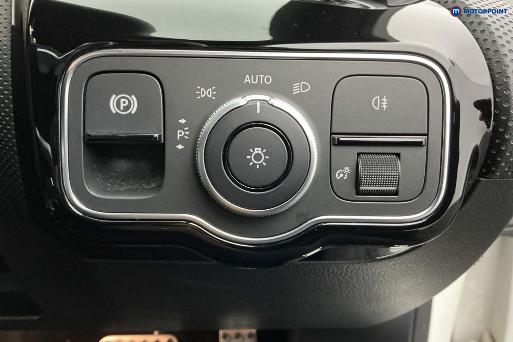 Mercedes-Benz A Class Amg Line Automatic Petrol Hatchback - Stock Number (1593658) - 23rd supplementary image