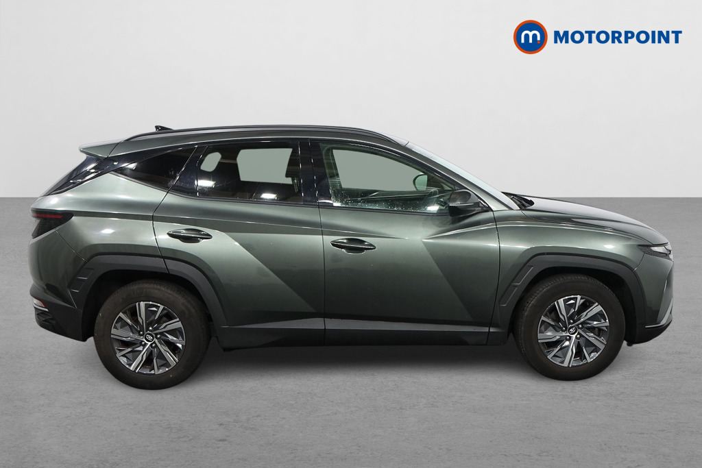 Hyundai Tucson Se Connect Manual Petrol SUV - Stock Number (1594989) - Drivers side