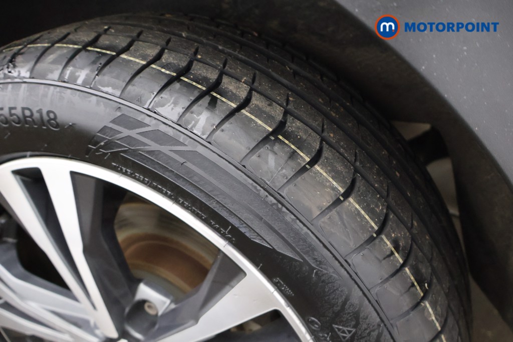 Nissan Qashqai N-Connecta Manual Petrol SUV - Stock Number (1596441) - 32nd supplementary image