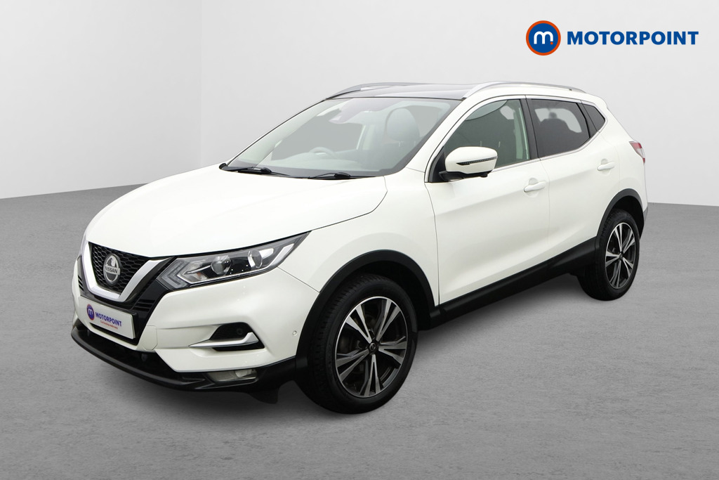 Nissan Qashqai N-Connecta Manual Petrol SUV - Stock Number (1596441) - Passenger side front corner