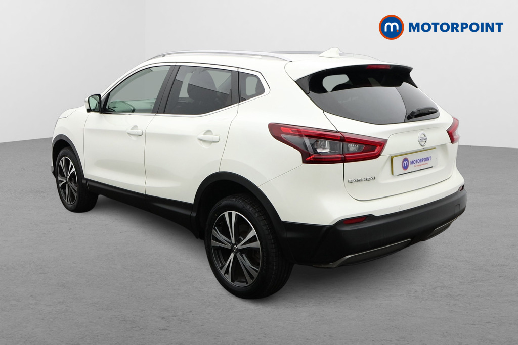 Nissan Qashqai N-Connecta Manual Petrol SUV - Stock Number (1596441) - Passenger side rear corner