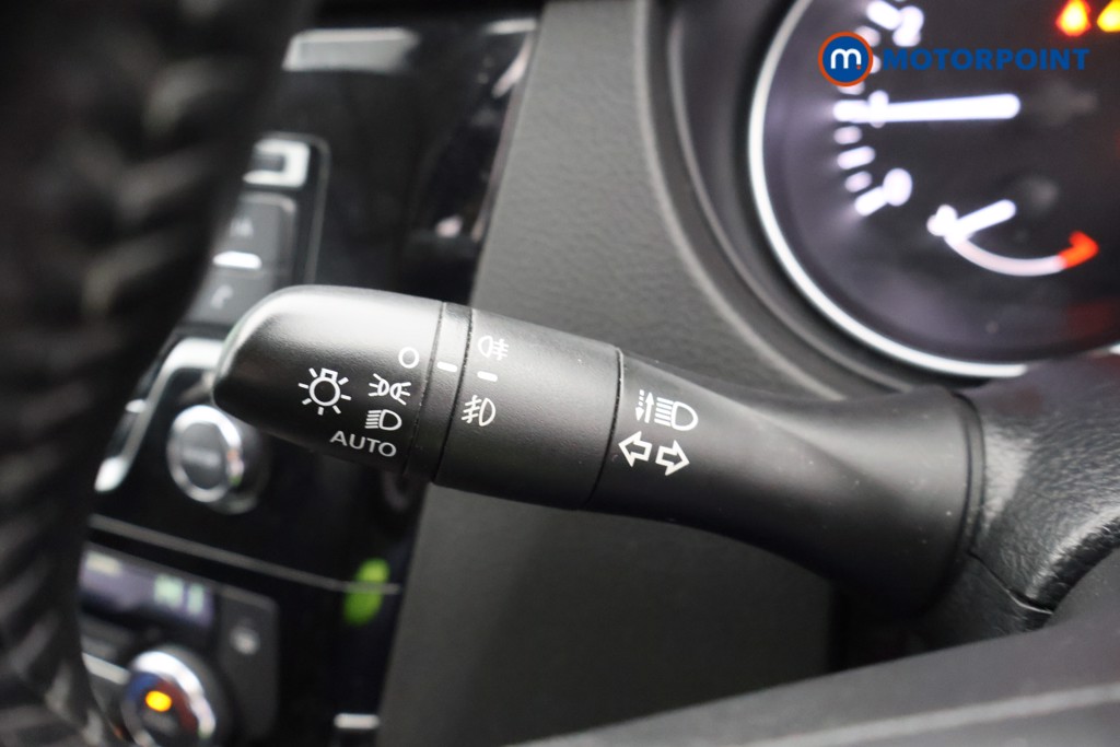 Nissan Qashqai Acenta Automatic Petrol SUV - Stock Number (1596944) - 5th supplementary image