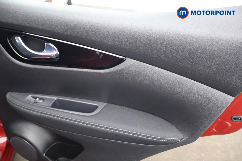 Nissan Qashqai Acenta Automatic Petrol SUV - Stock Number (1596944) - 18th supplementary image