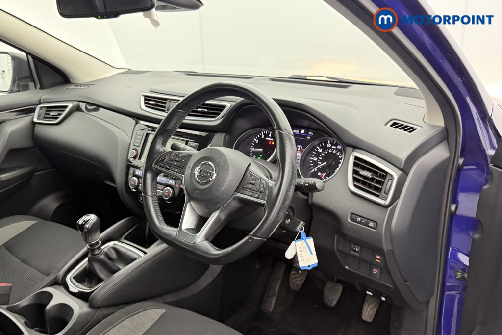 Nissan Qashqai Acenta Premium Manual Petrol SUV - Stock Number (1598306) - 4th supplementary image