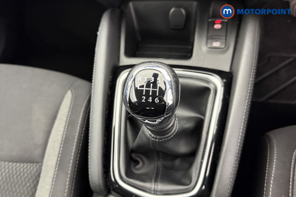 Nissan Qashqai Acenta Premium Manual Petrol SUV - Stock Number (1598306) - 12th supplementary image