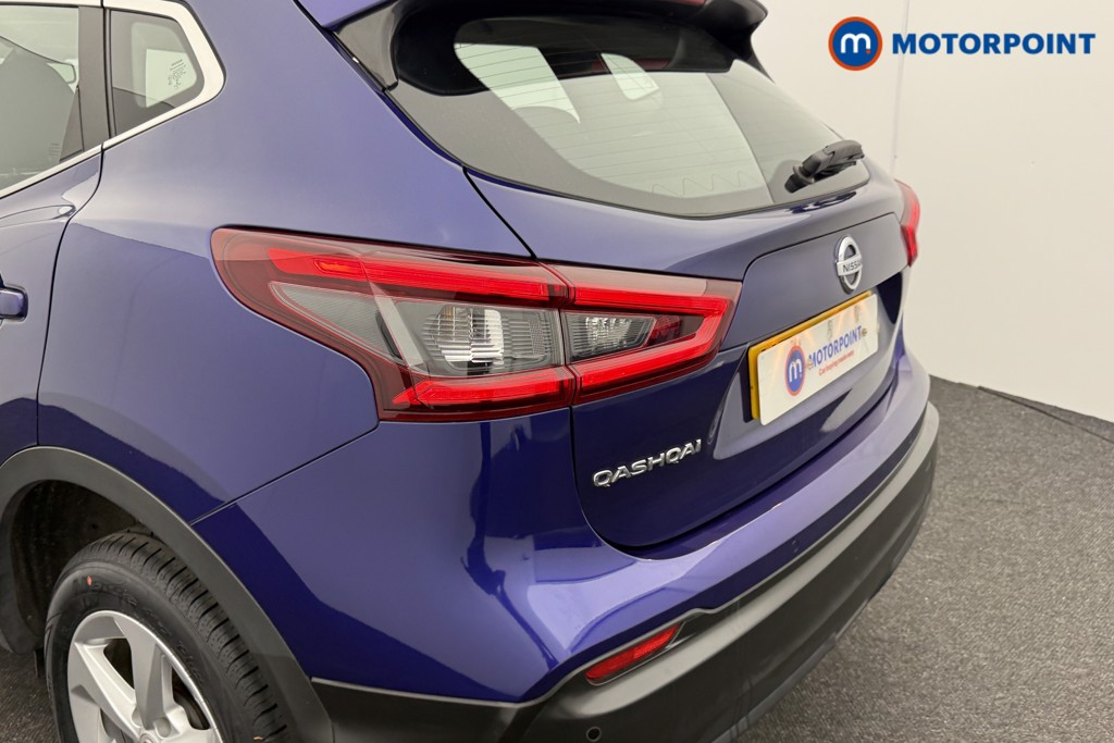 Nissan Qashqai Acenta Premium Manual Petrol SUV - Stock Number (1598306) - 26th supplementary image