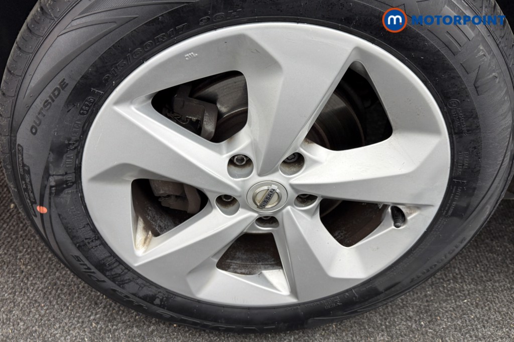 Nissan Qashqai Acenta Premium Manual Petrol SUV - Stock Number (1598306) - 29th supplementary image