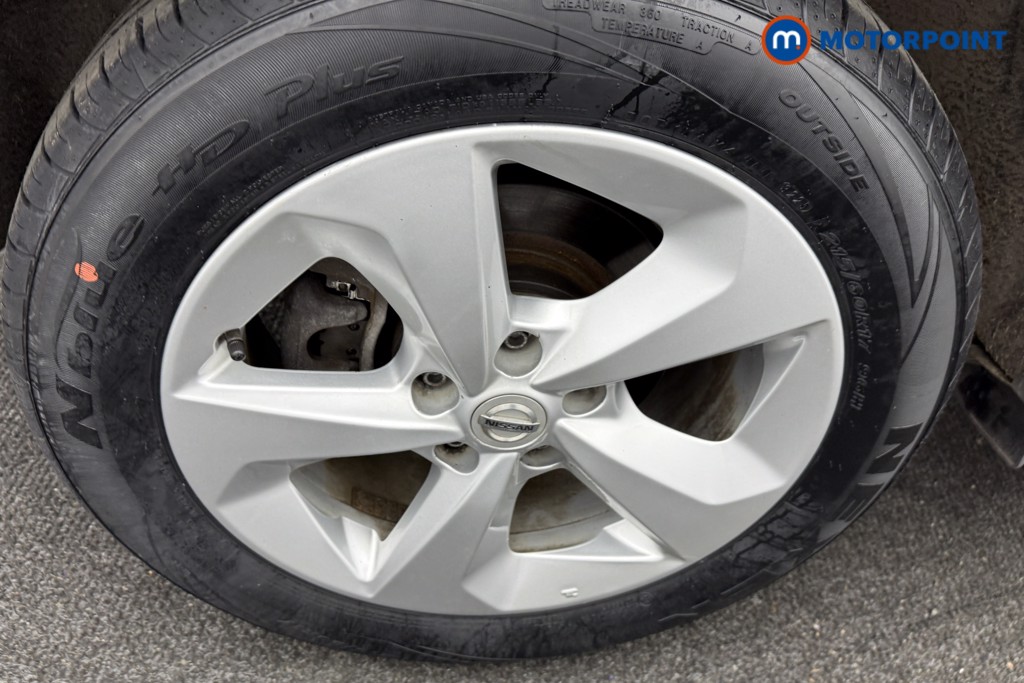 Nissan Qashqai Acenta Premium Manual Petrol SUV - Stock Number (1598306) - 31st supplementary image