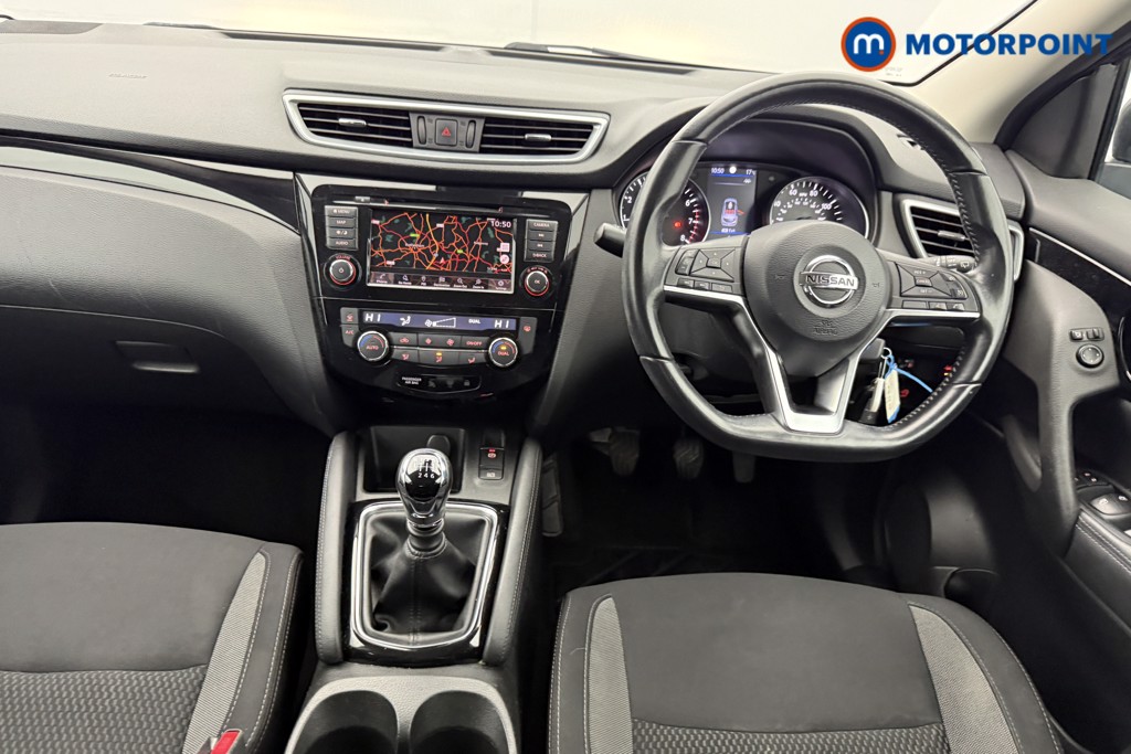 Nissan Qashqai Acenta Premium Manual Petrol SUV - Stock Number (1598306) - 1st supplementary image