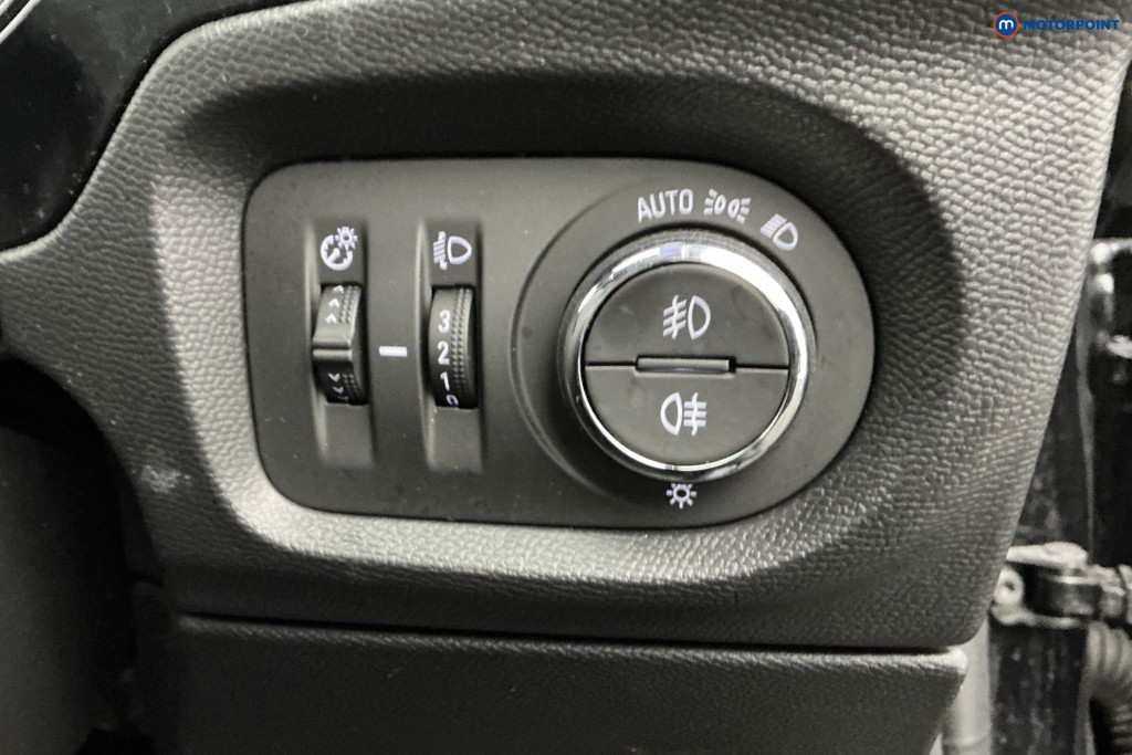 Vauxhall Corsa GS Manual Petrol Hatchback - Stock Number (1598316) - 22nd supplementary image