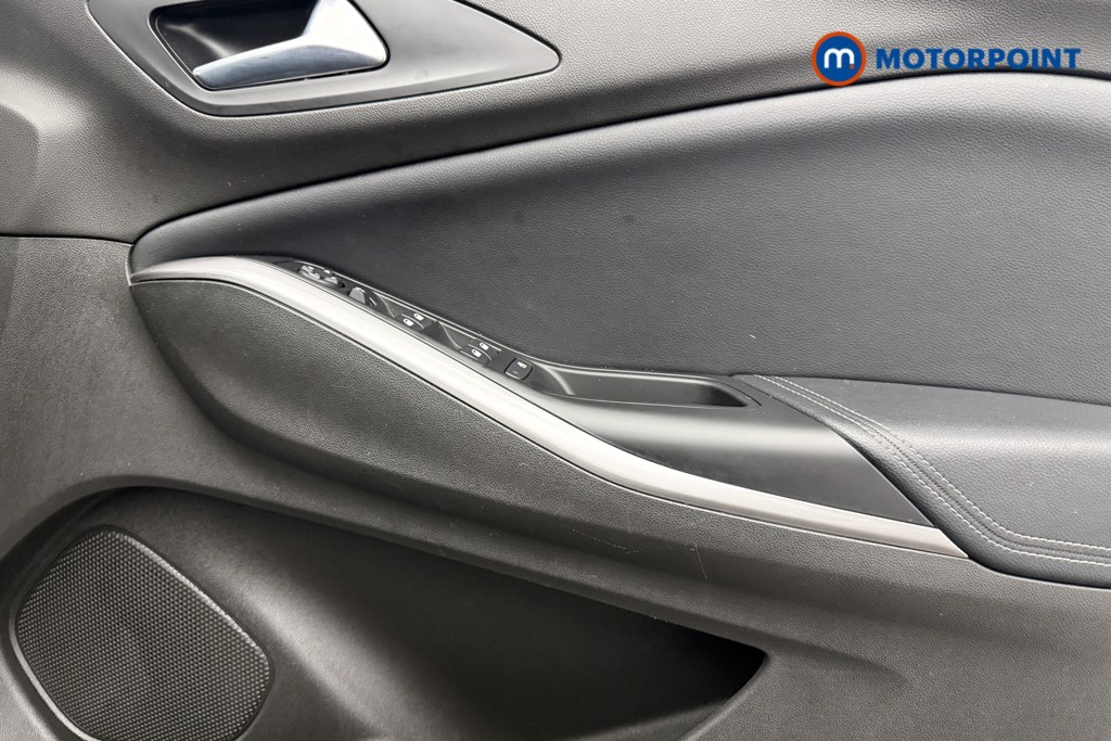 Vauxhall Grandland GS Manual Petrol SUV - Stock Number (1598647) - 15th supplementary image