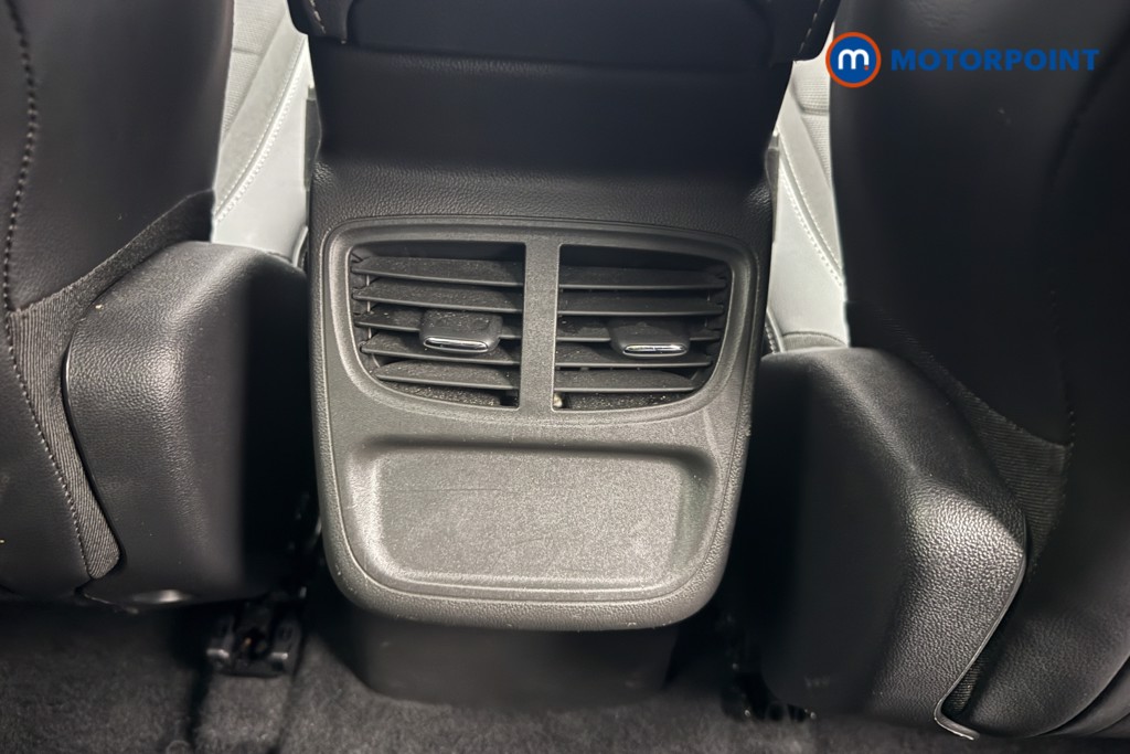 Vauxhall Grandland GS Manual Petrol SUV - Stock Number (1598647) - 17th supplementary image