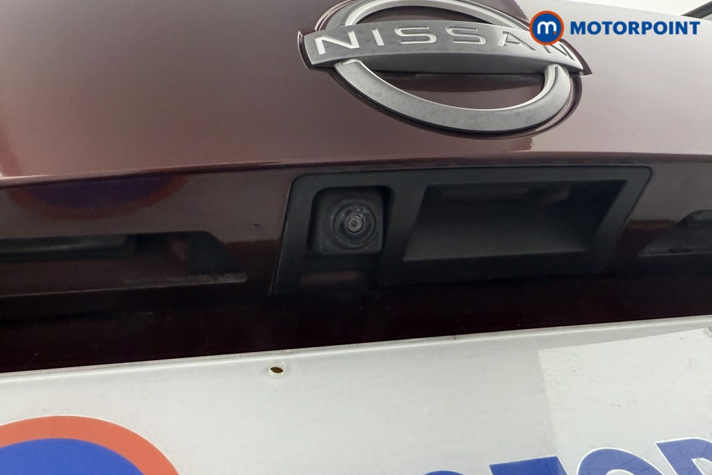 Nissan Juke N-Connecta Manual Petrol SUV - Stock Number (1598682) - 25th supplementary image