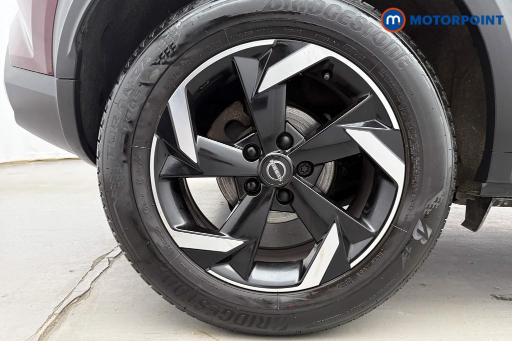 Nissan Juke N-Connecta Manual Petrol SUV - Stock Number (1598682) - 29th supplementary image