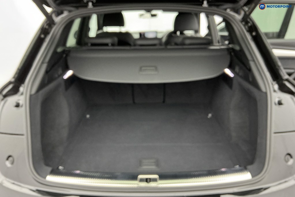 Audi Q5 S Line Automatic Diesel SUV - Stock Number (1598784) - 4th supplementary image