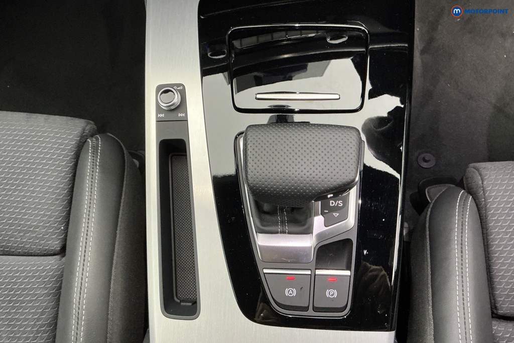 Audi Q5 S Line Automatic Diesel SUV - Stock Number (1598784) - 18th supplementary image