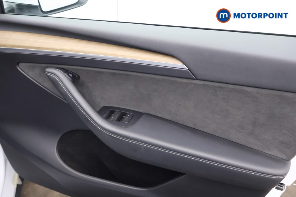 Tesla Model Y Long Range Automatic Electric SUV - Stock Number (1598809) - 6th supplementary image