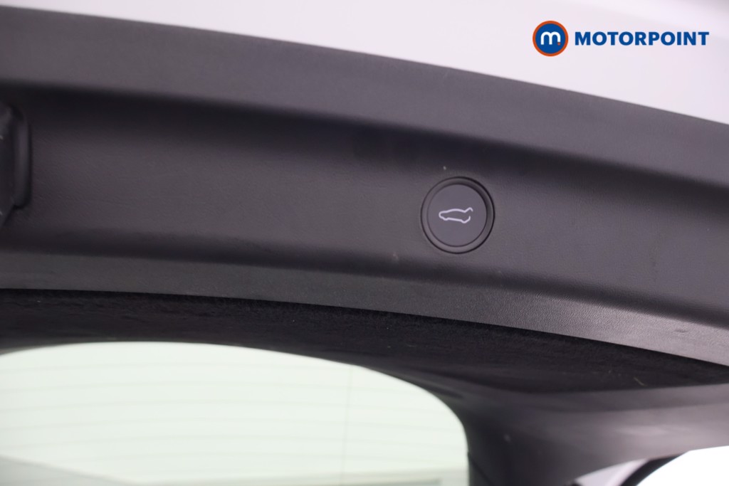 Tesla Model Y Long Range Automatic Electric SUV - Stock Number (1598809) - 17th supplementary image