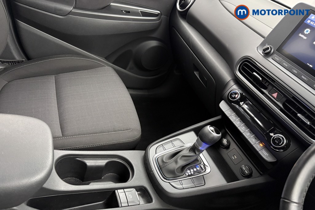 Hyundai Kona Se Connect Automatic Petrol-Electric Hybrid SUV - Stock Number (1599279) - 17th supplementary image