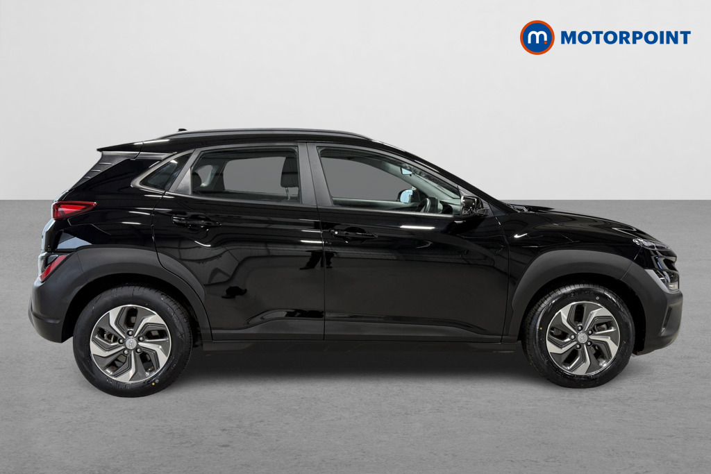 Hyundai Kona Se Connect Automatic Petrol-Electric Hybrid SUV - Stock Number (1599279) - Drivers side