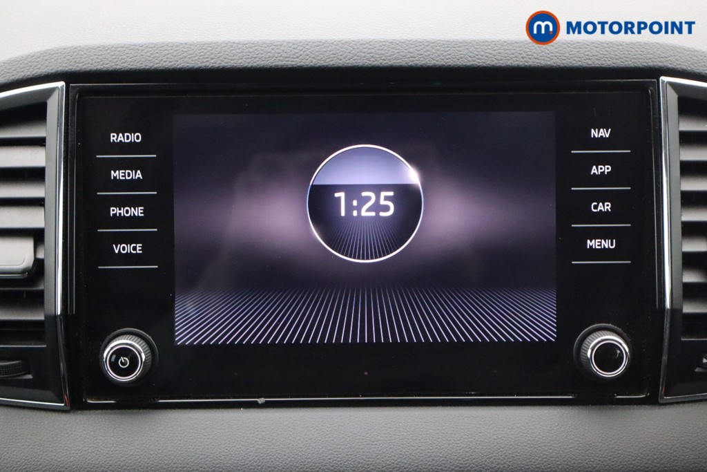Skoda Karoq Se Drive Manual Petrol SUV - Stock Number (1599340) - 2nd supplementary image