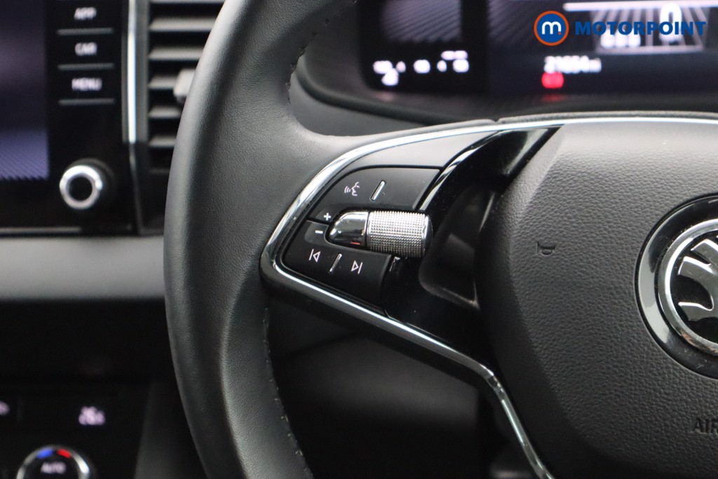 Skoda Karoq Se Drive Manual Petrol SUV - Stock Number (1599340) - 6th supplementary image