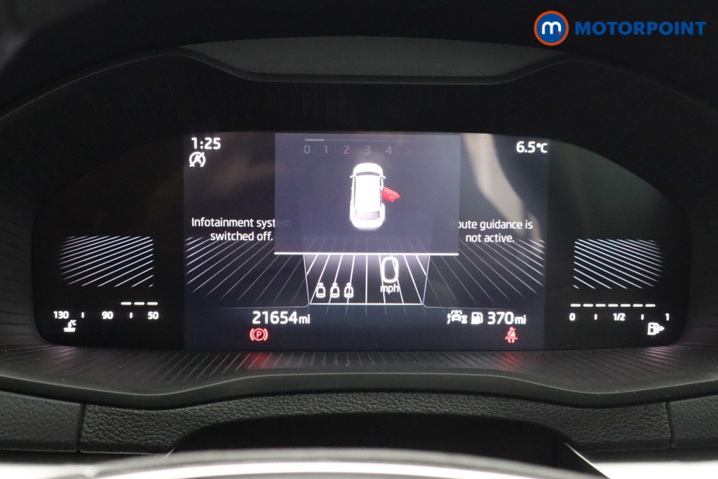 Skoda Karoq Se Drive Manual Petrol SUV - Stock Number (1599340) - 8th supplementary image