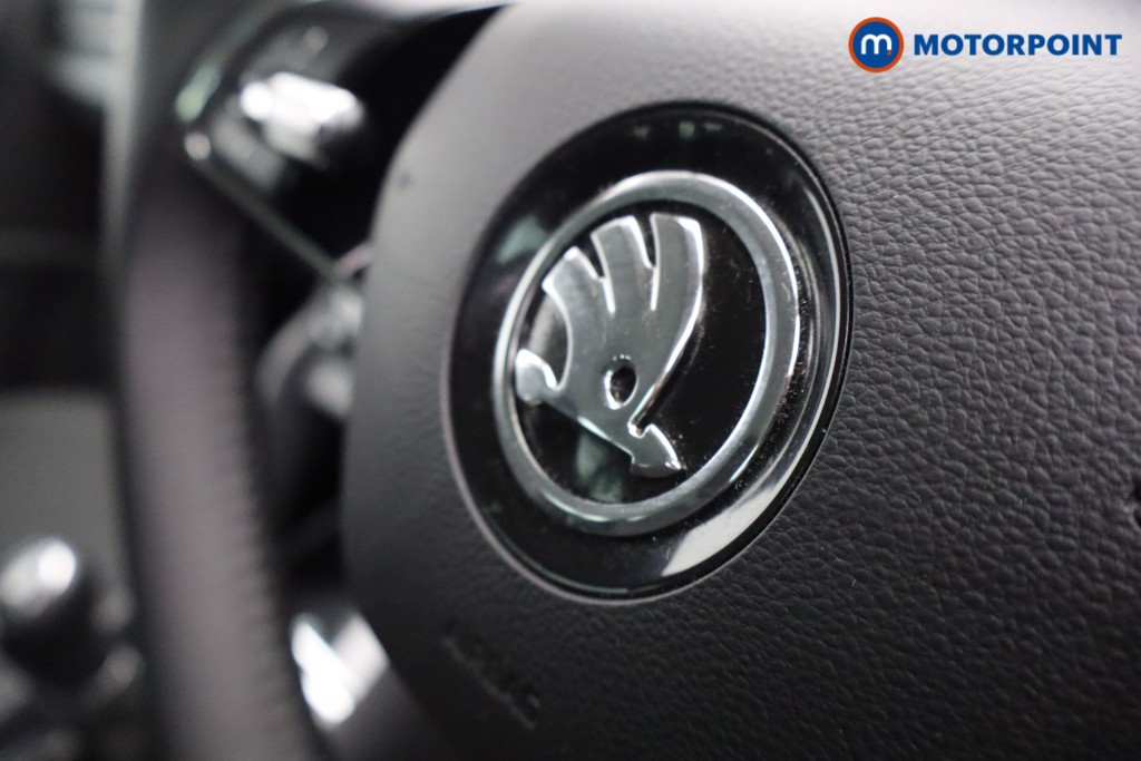 Skoda Karoq Se Drive Manual Petrol SUV - Stock Number (1599340) - 13th supplementary image