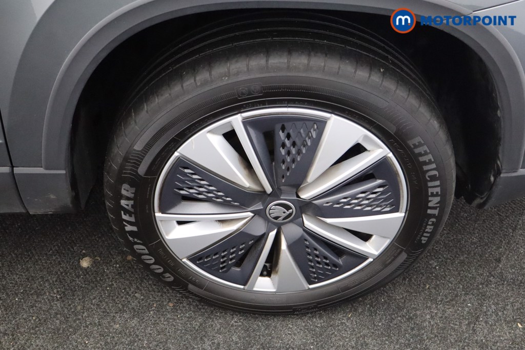 Skoda Karoq Se Drive Manual Petrol SUV - Stock Number (1599340) - 21st supplementary image