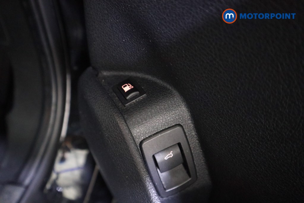 BMW 2 Series M Sport Premium Automatic Petrol Plug-In Hybrid Estate - Stock Number (1600216) - 14th supplementary image